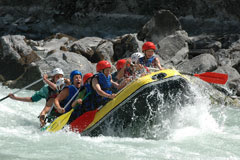 Rafting mit Familie und Freunden