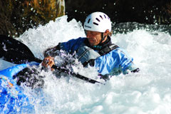 Kajak im Wildwasser in den Hautes Alpes 